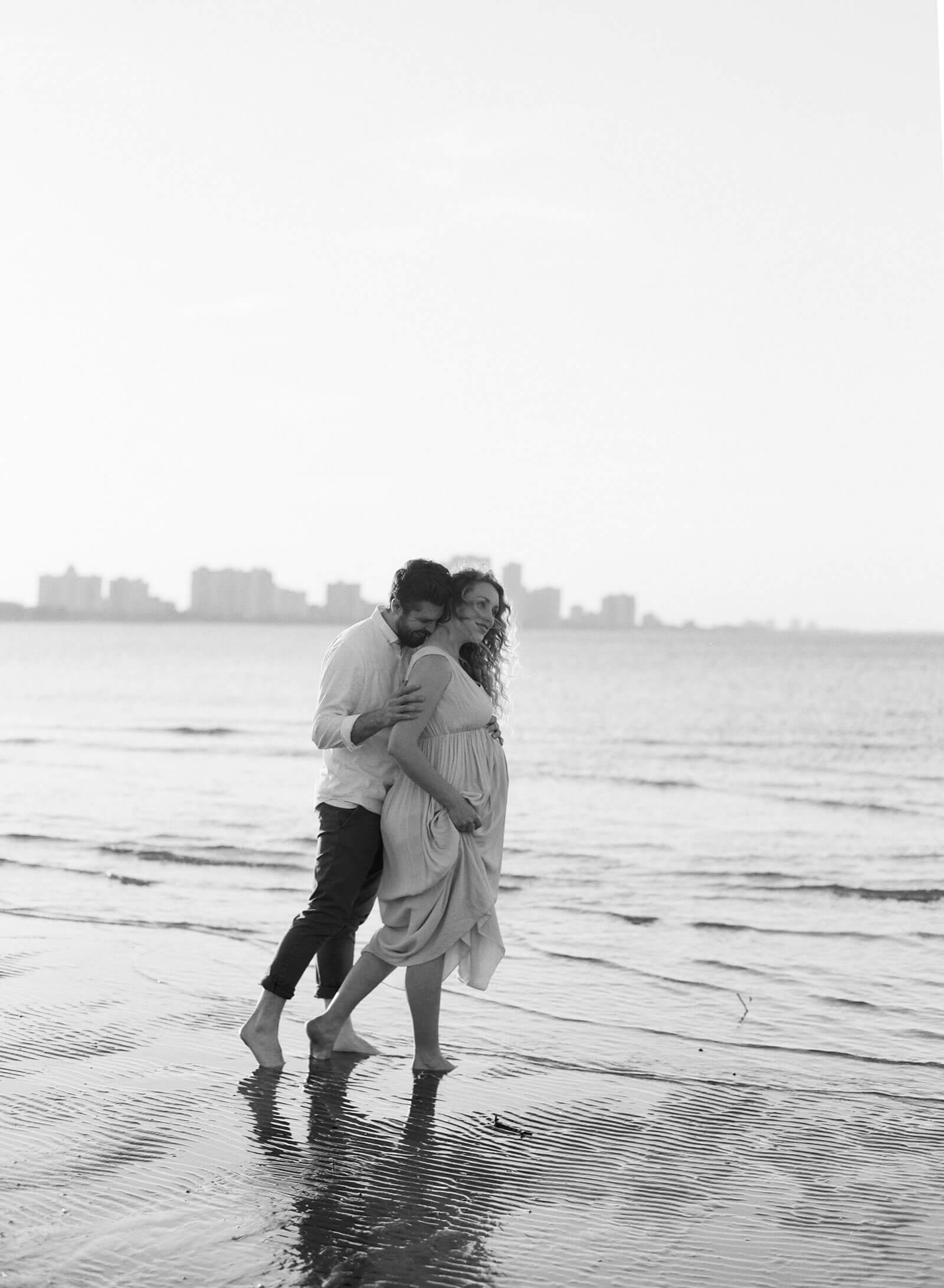 Montrose Beach Maternity Photoshoot - Cristina Hope Photography